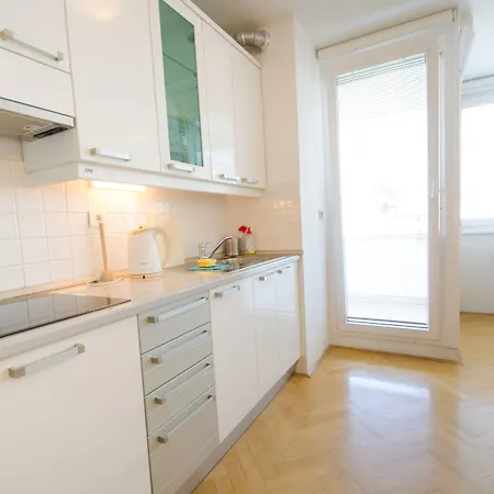 Centre With A Balcony And Free Parking